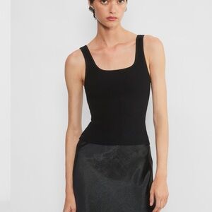 NEW Aritzia Babaton sculpt knit contour square neck tank